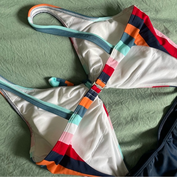 Hollister One-Piece Swimsuit - Picture 6 of 8